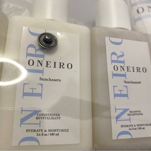 ONEIRO 5 piece travel set Hair And Body Bundle - Picture 3 of 5